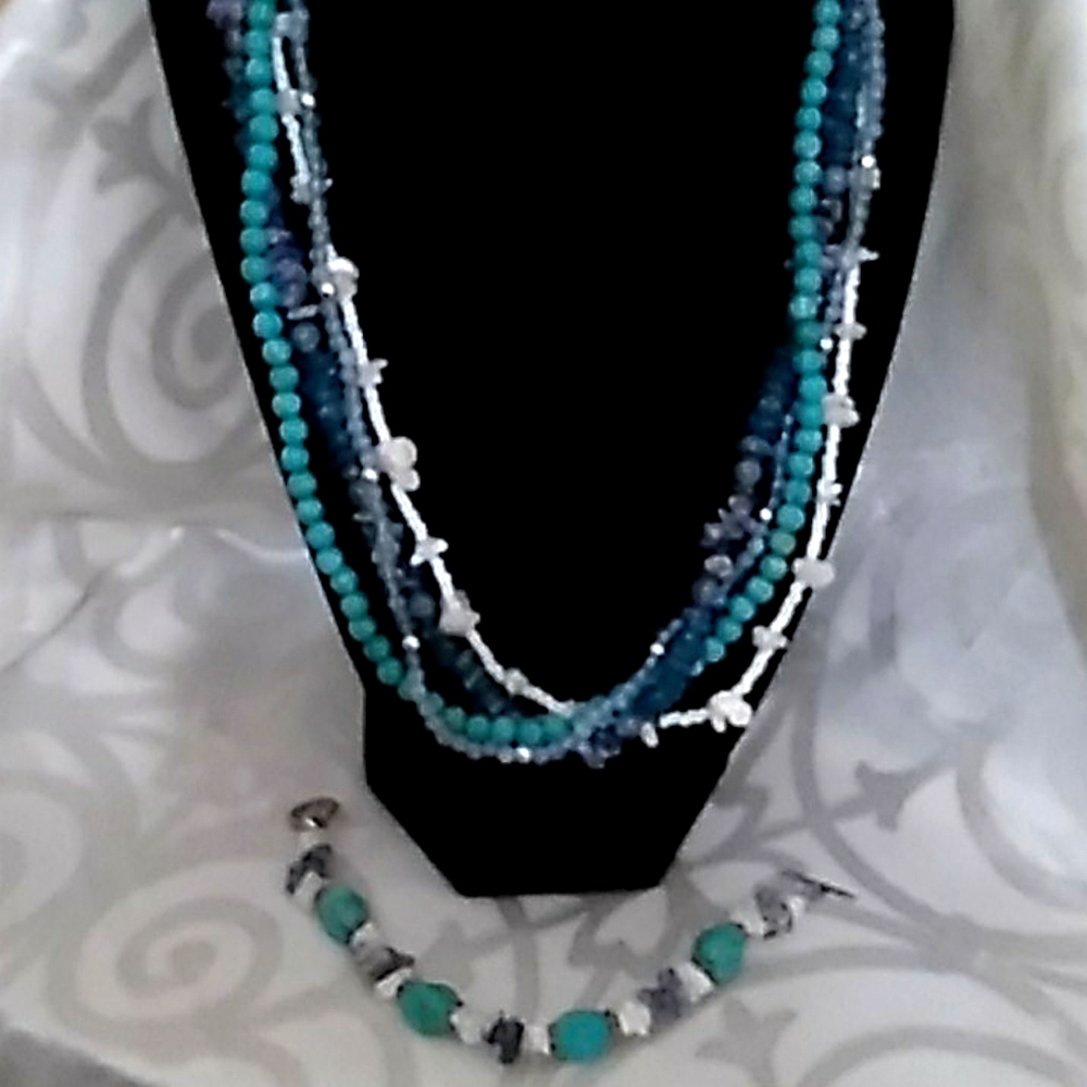 Necklace and bracelet